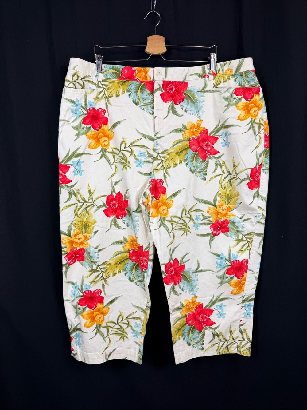 Caribbean Joe White Capris with Yellow, Red & Green Floral Accent